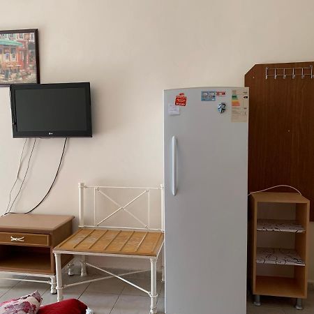 Cizmeci Apart Hotel Çeşme Εξωτερικό φωτογραφία